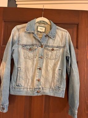 Forever 21 Light Wash Denim Jacket - Women's Jean Jacket